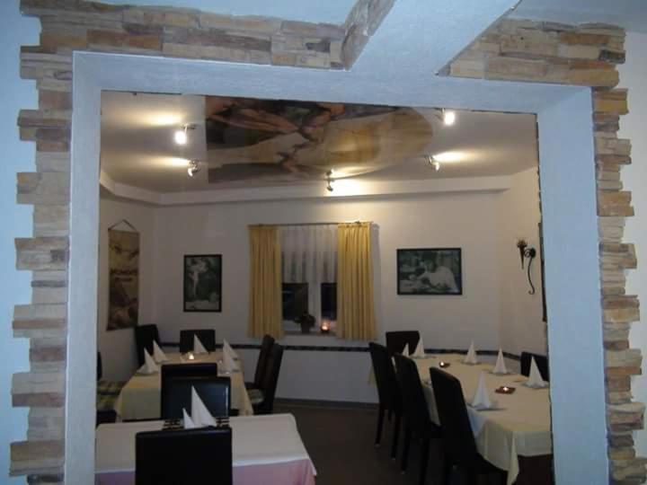 Fino Da Mario Hotell Ebersbach an der Fils Exteriör bild